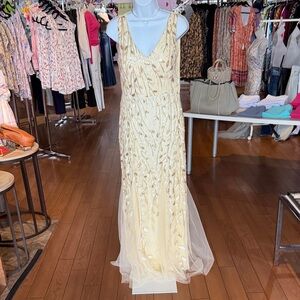 Chic Cream Maxi Dress